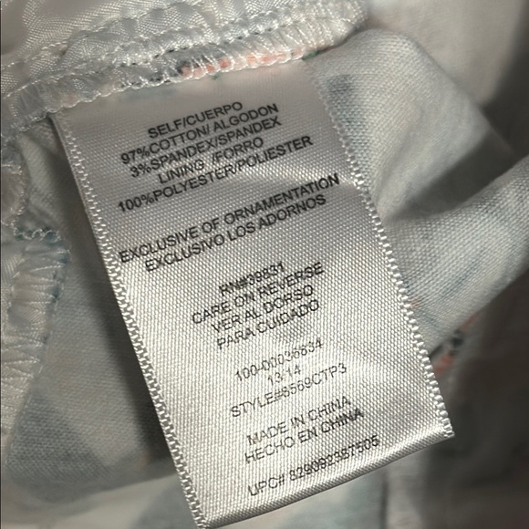 Floral Print Pants - Picture 5 of 5